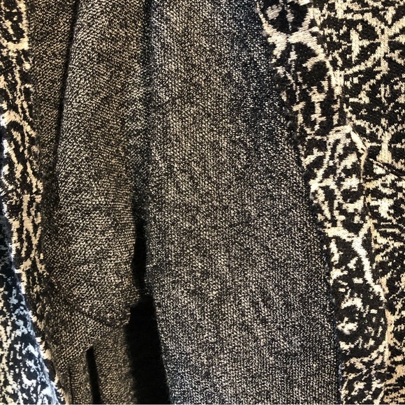 Diane Von Furstenberg wool blend stretch skirt black and tan flare edge 8 - Picture 3 of 8